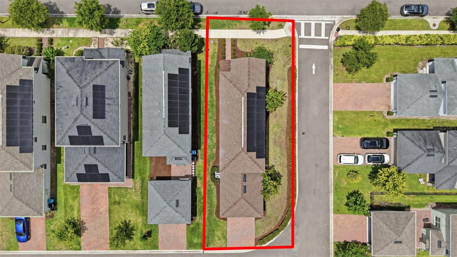 11932 HOMETOWN PL