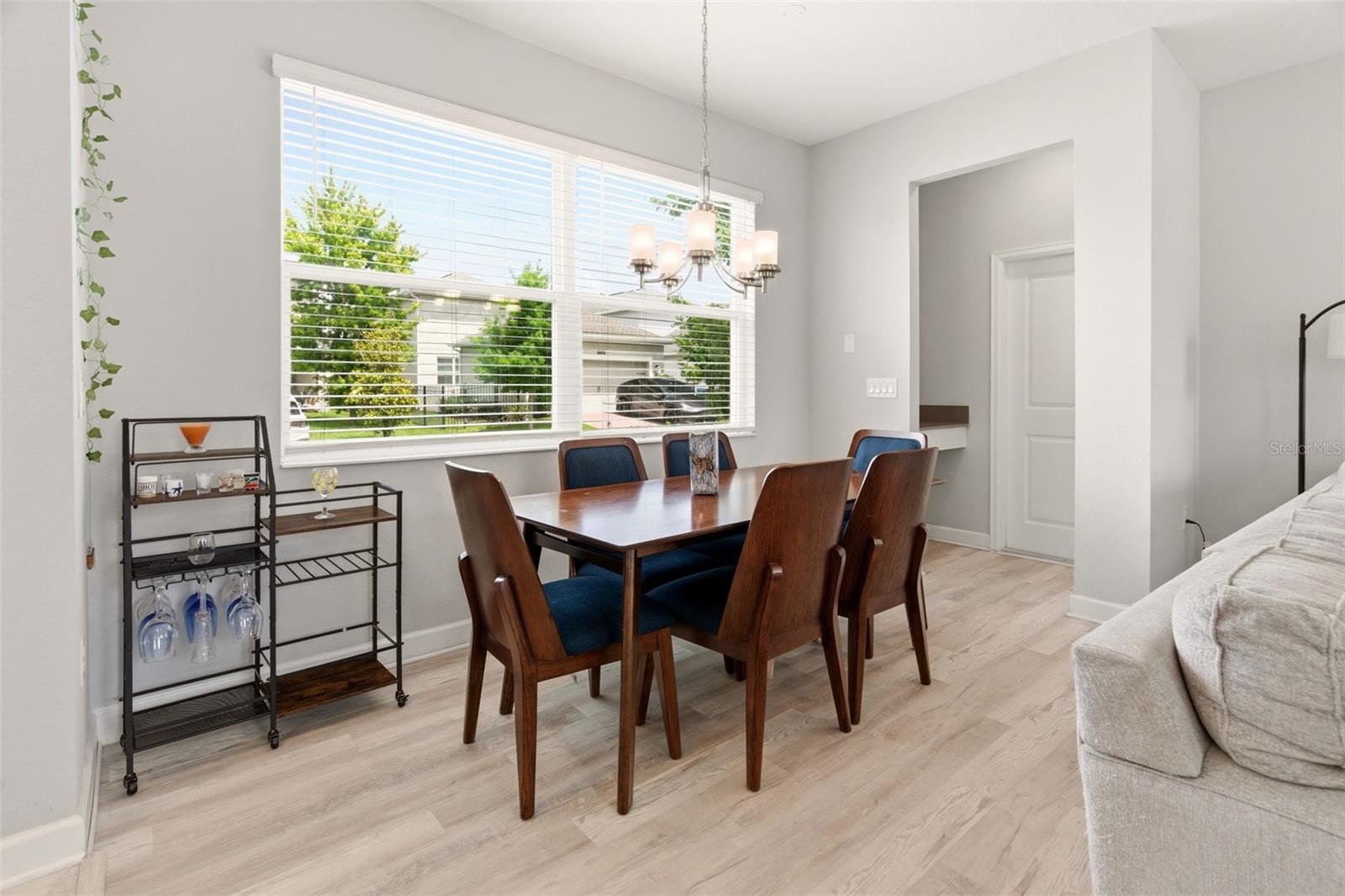 11932 HOMETOWN PL
