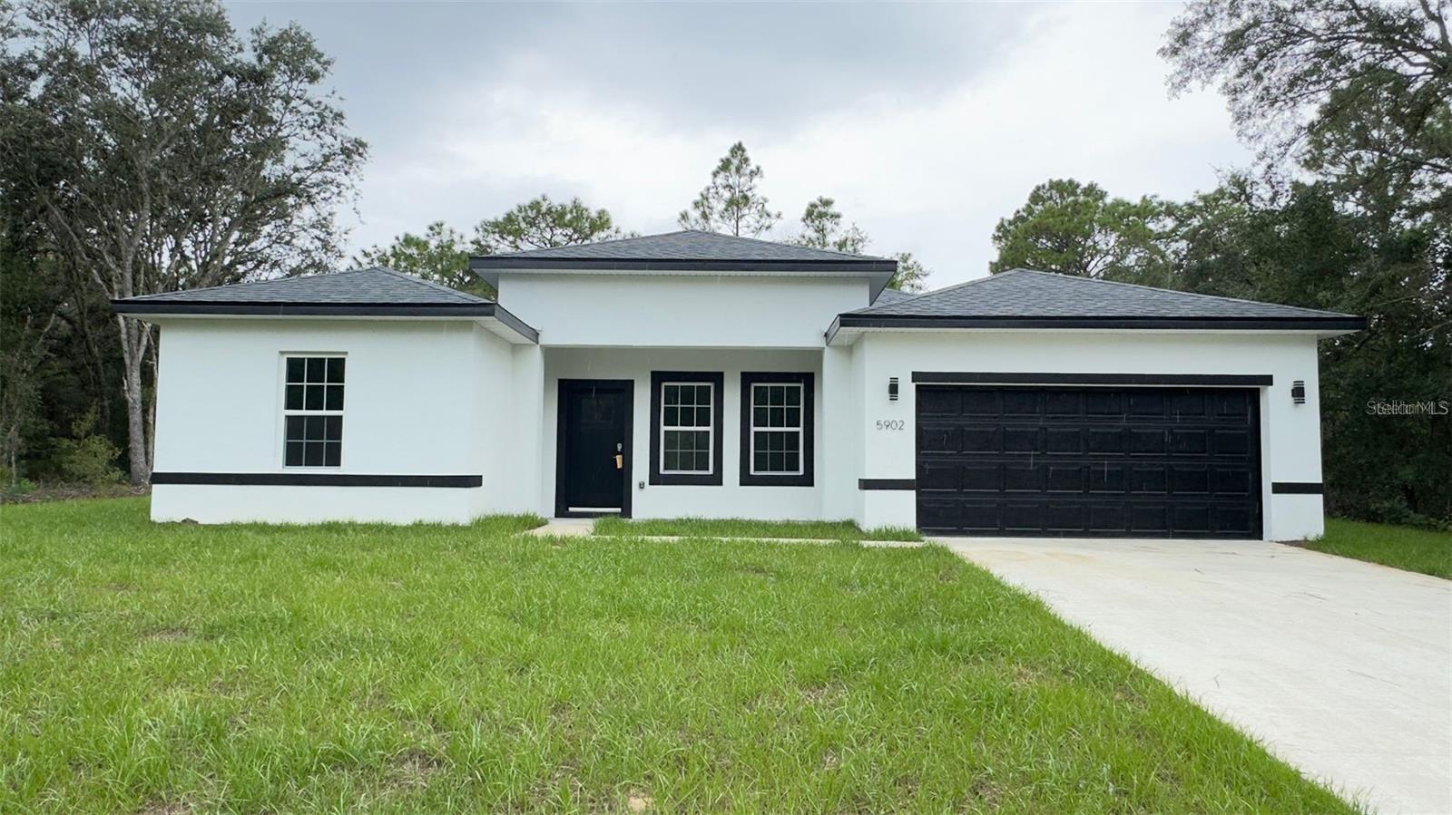 5902 N DARLINGTON DR