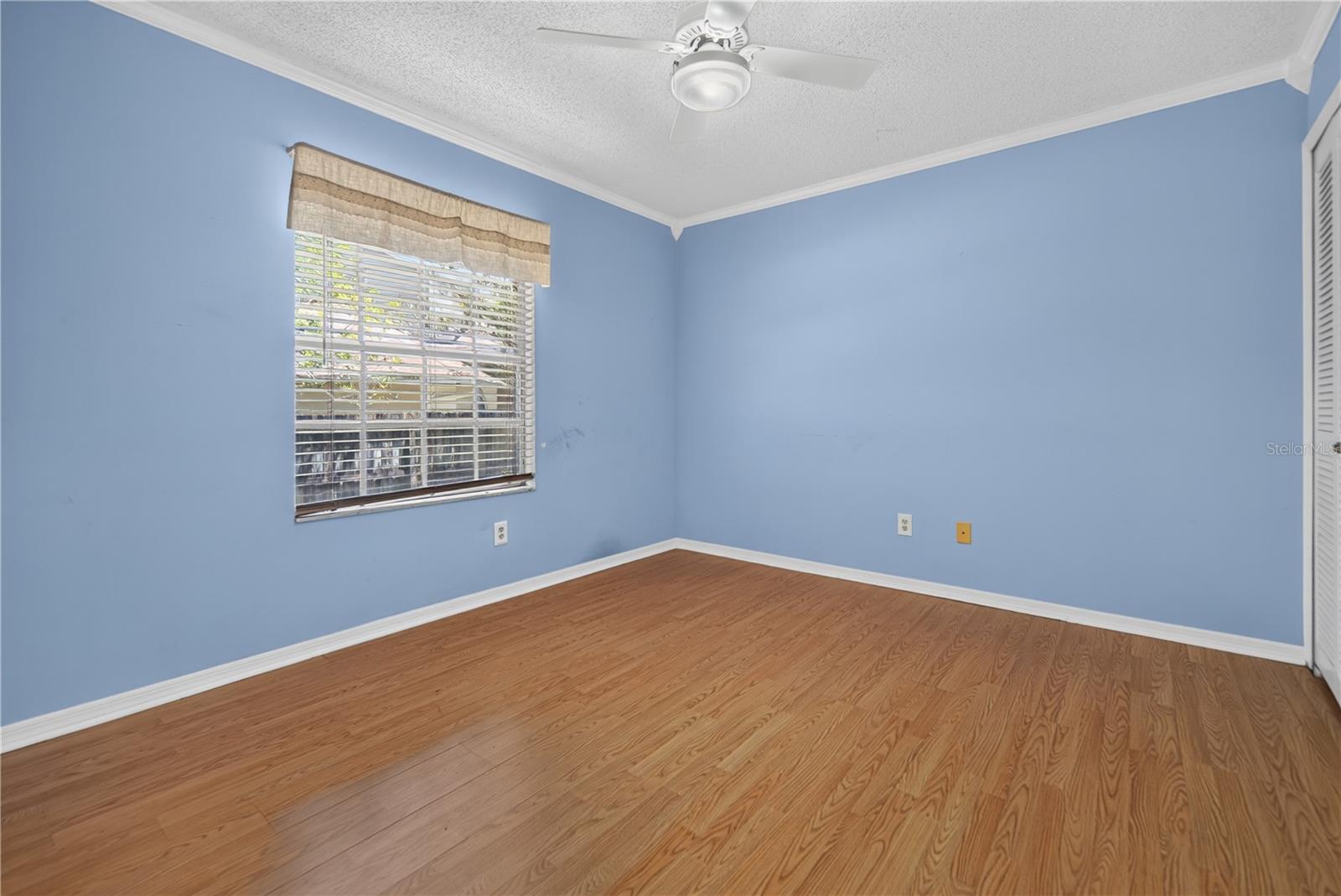 2600 CLEMENTON PARK CT