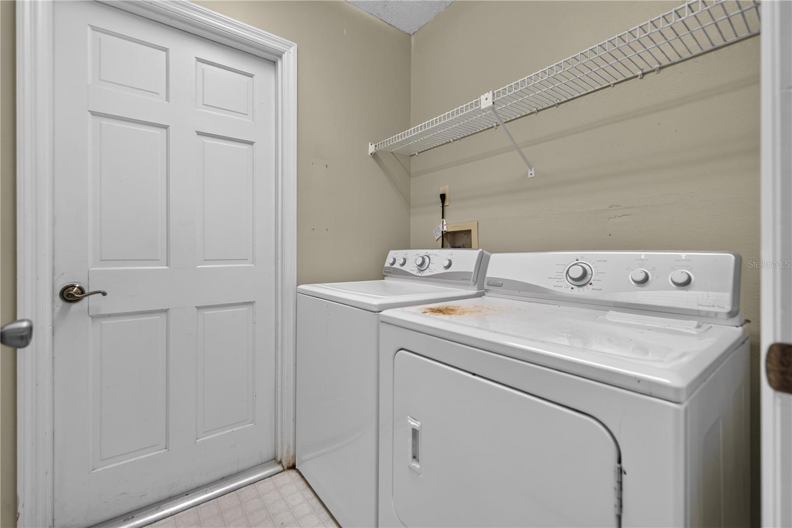 2600 CLEMENTON PARK CT