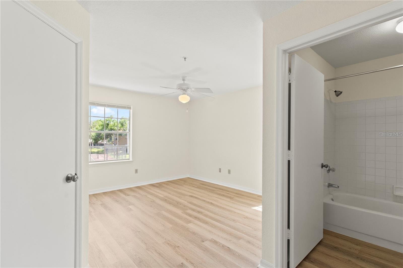 7330 WESTPOINTE BLVD #421