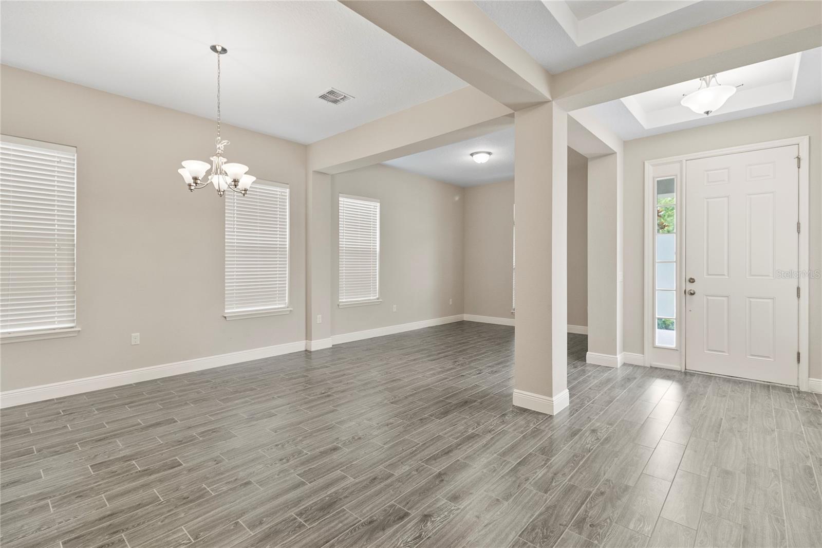 8764 POWDER RIDGE TRL