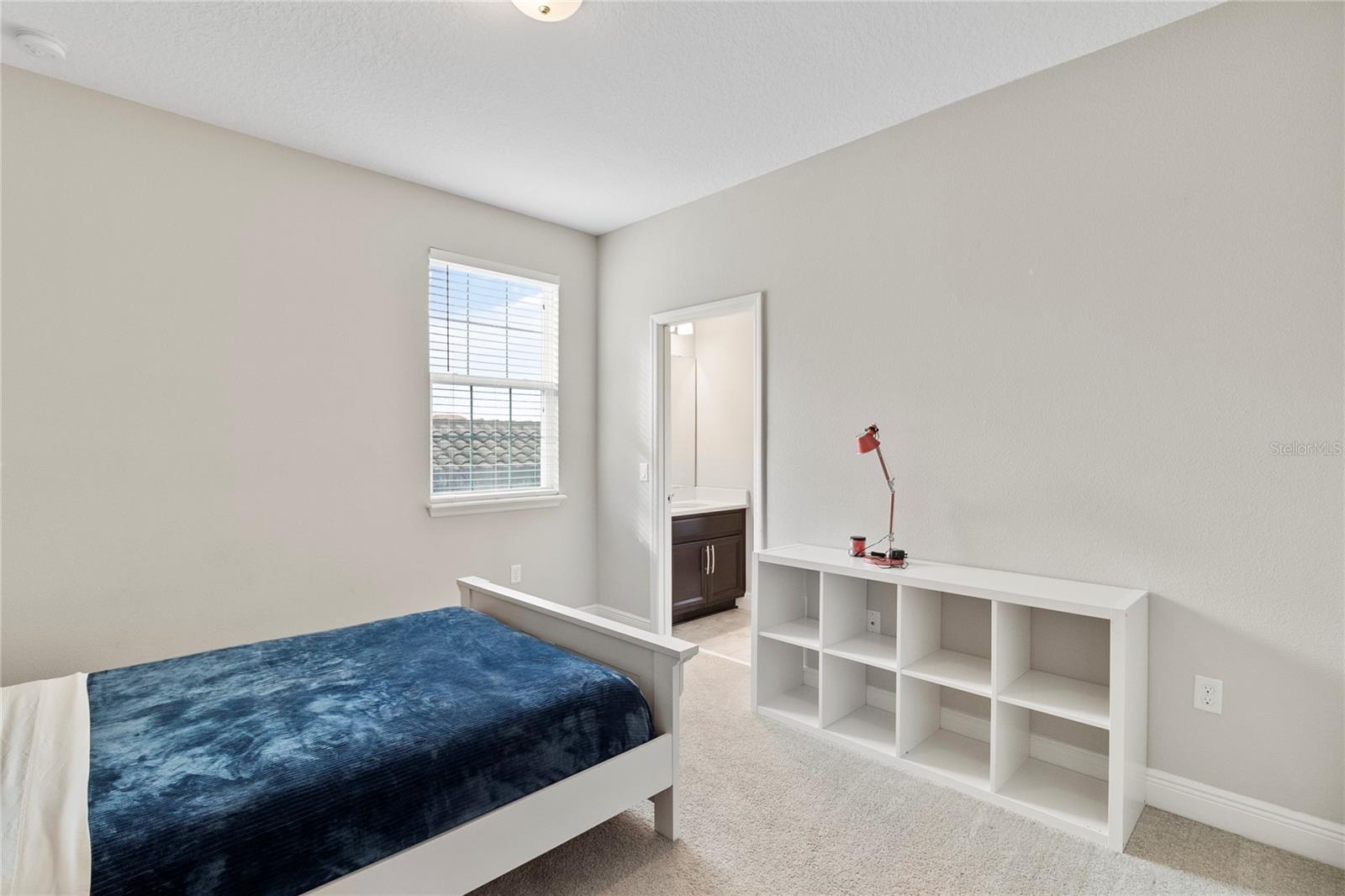 8764 POWDER RIDGE TRL