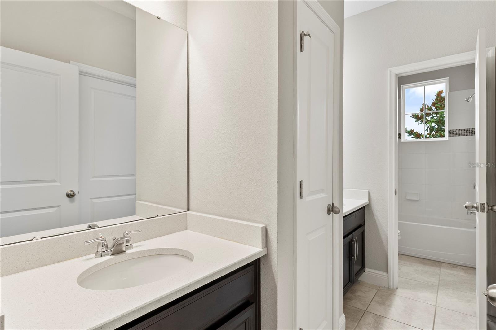 8764 POWDER RIDGE TRL
