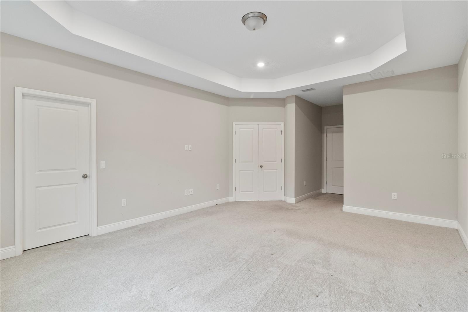 8764 POWDER RIDGE TRL