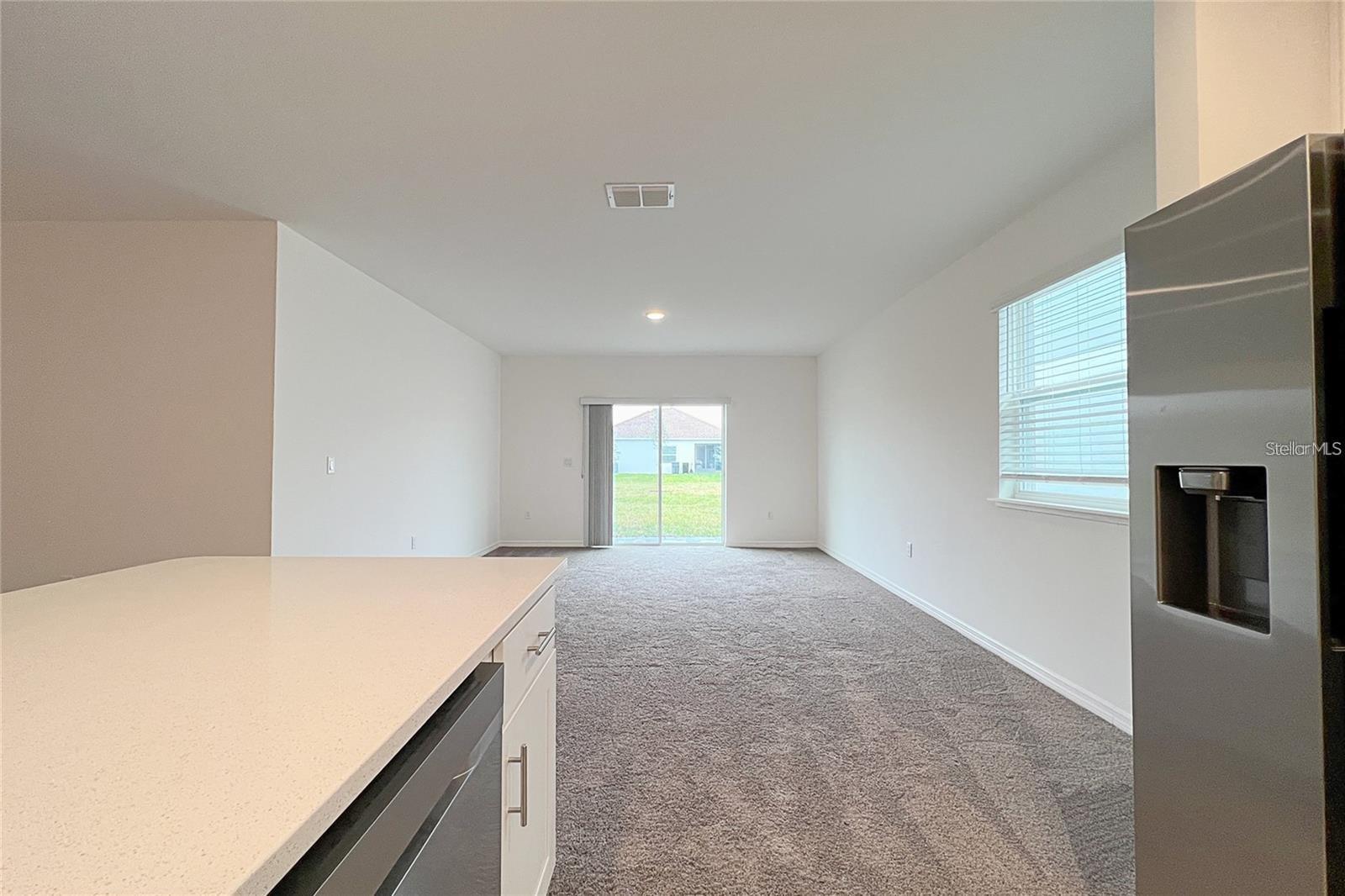 1162 OAK BLUFF DR