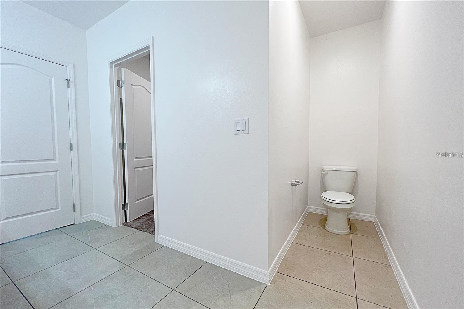 1162 OAK BLUFF DR