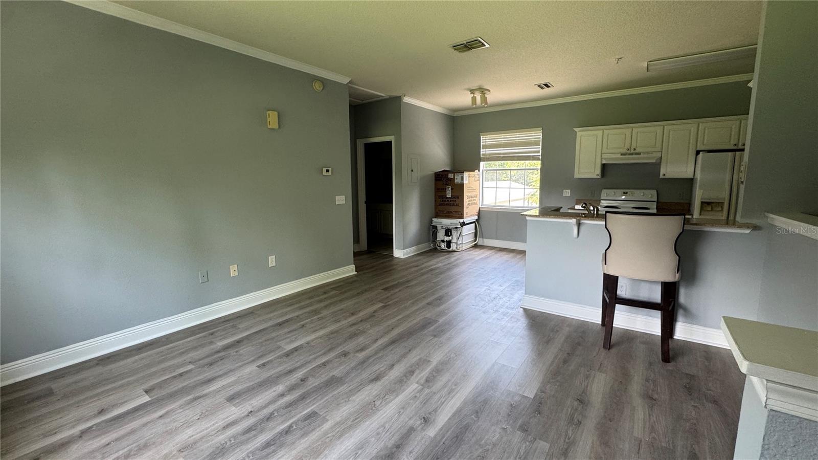 234 SOUTHERN PECAN CIR #202