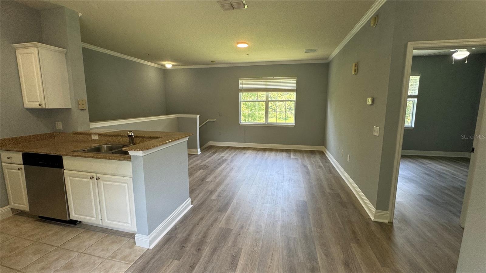 234 SOUTHERN PECAN CIR #202
