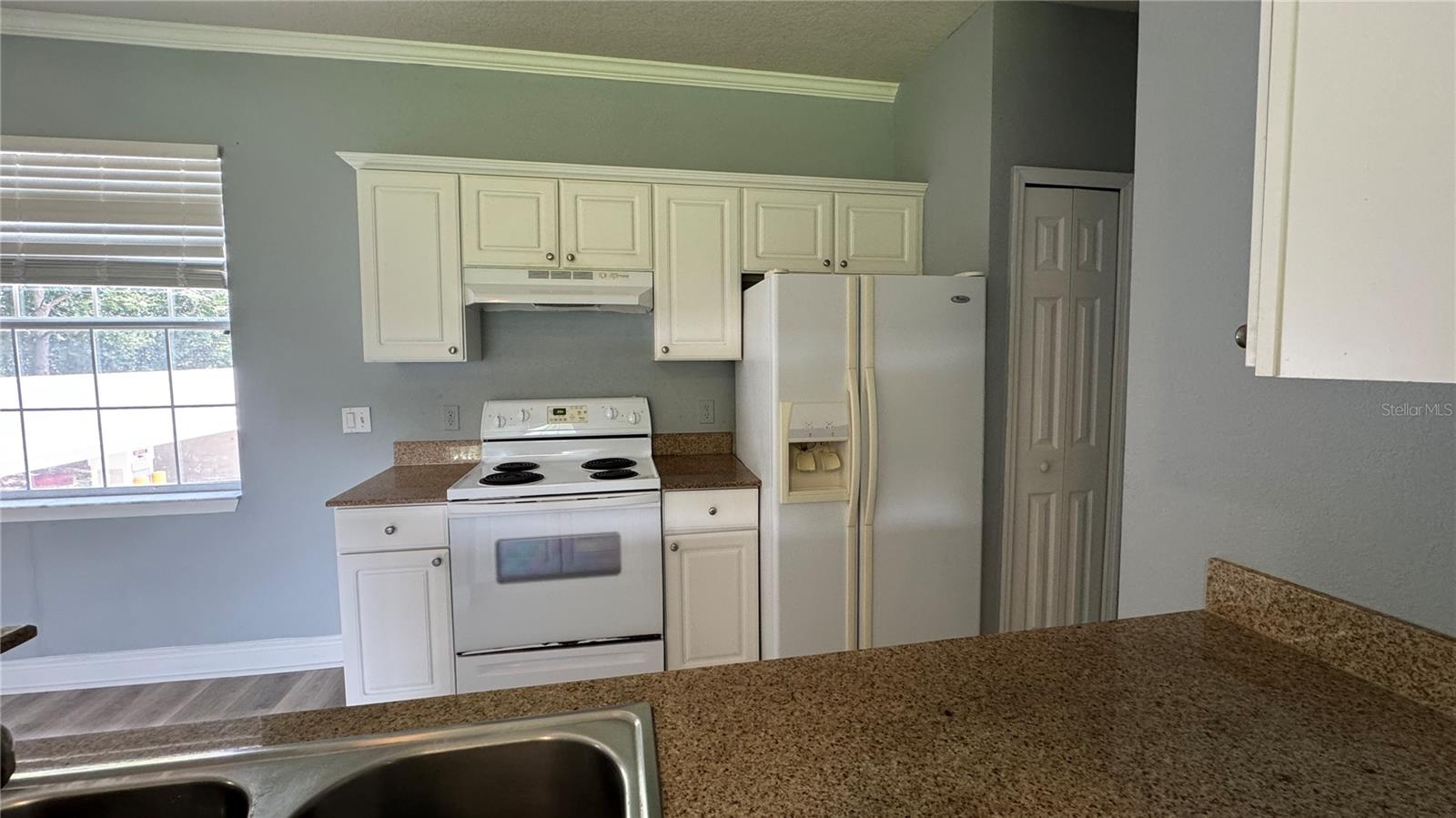234 SOUTHERN PECAN CIR #202