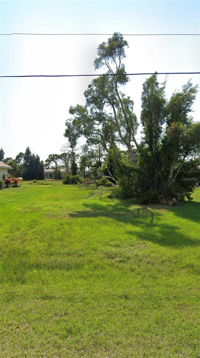 4160 CAPE HAZE DR