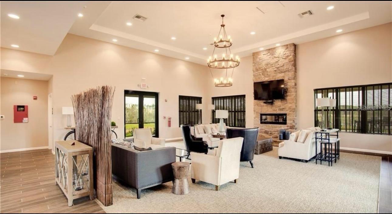 2825 MULLER OAK LOOP
