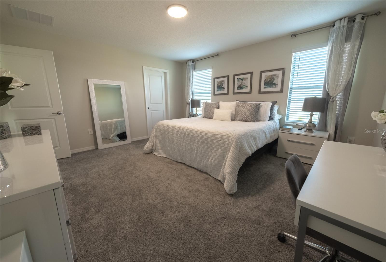 2825 MULLER OAK LOOP