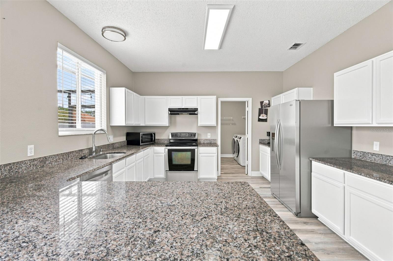 4563 PHILADELPHIA CIR