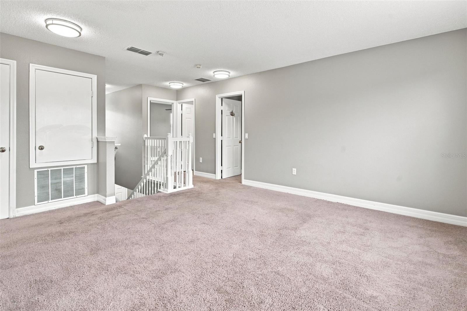 4563 PHILADELPHIA CIR