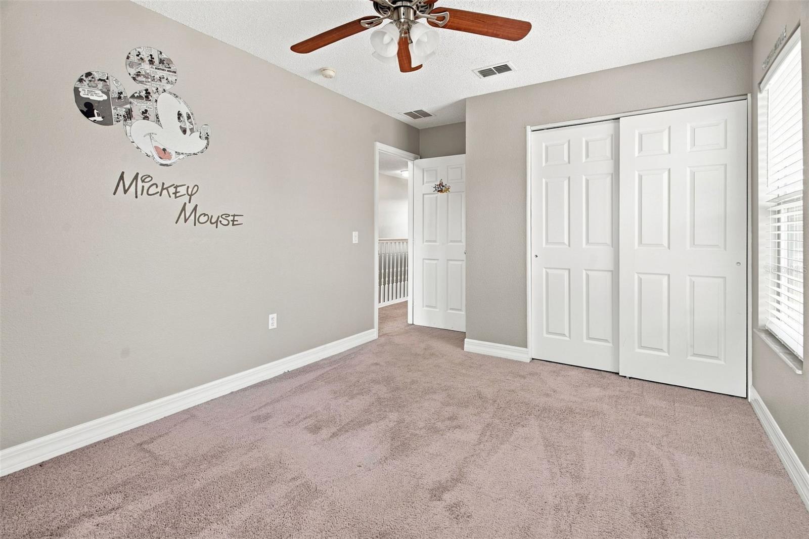 4563 PHILADELPHIA CIR