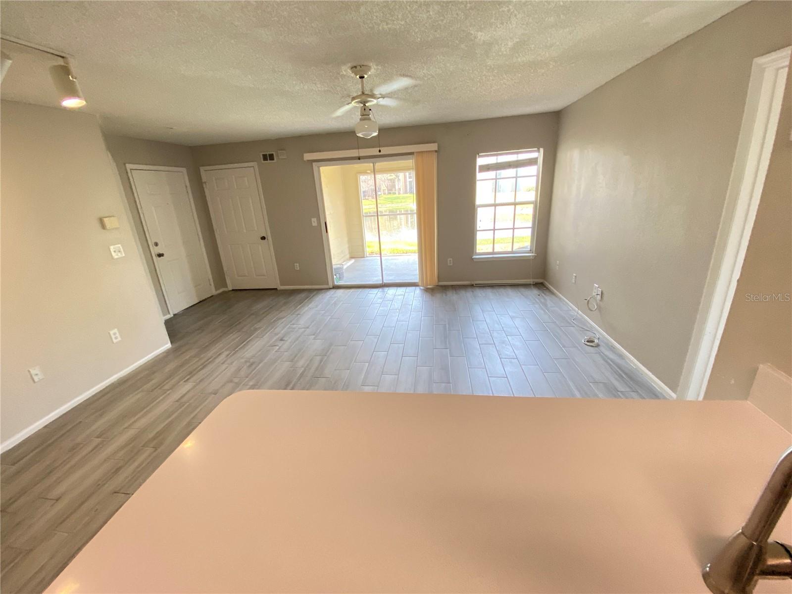 5112 PARK CENTRAL DR #616