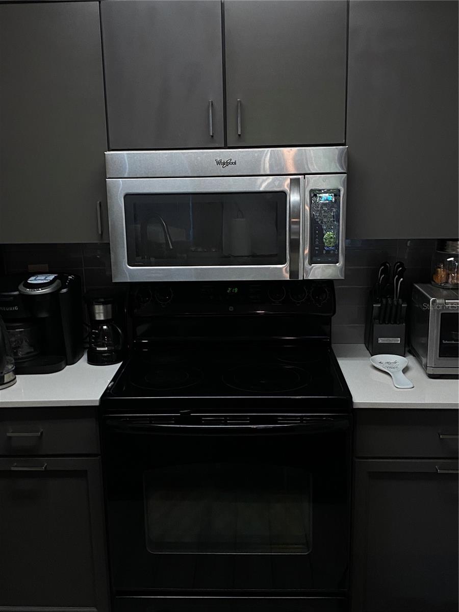 5112 PARK CENTRAL DR #616