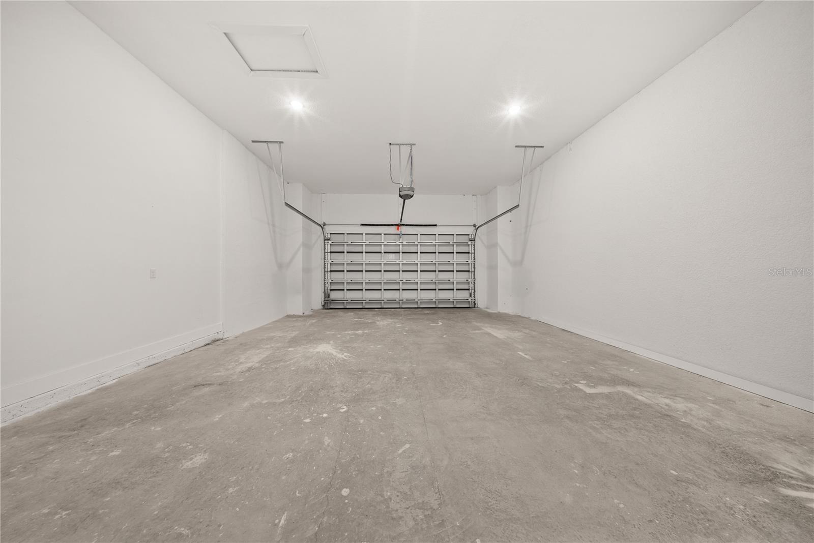 372 MATSON LN