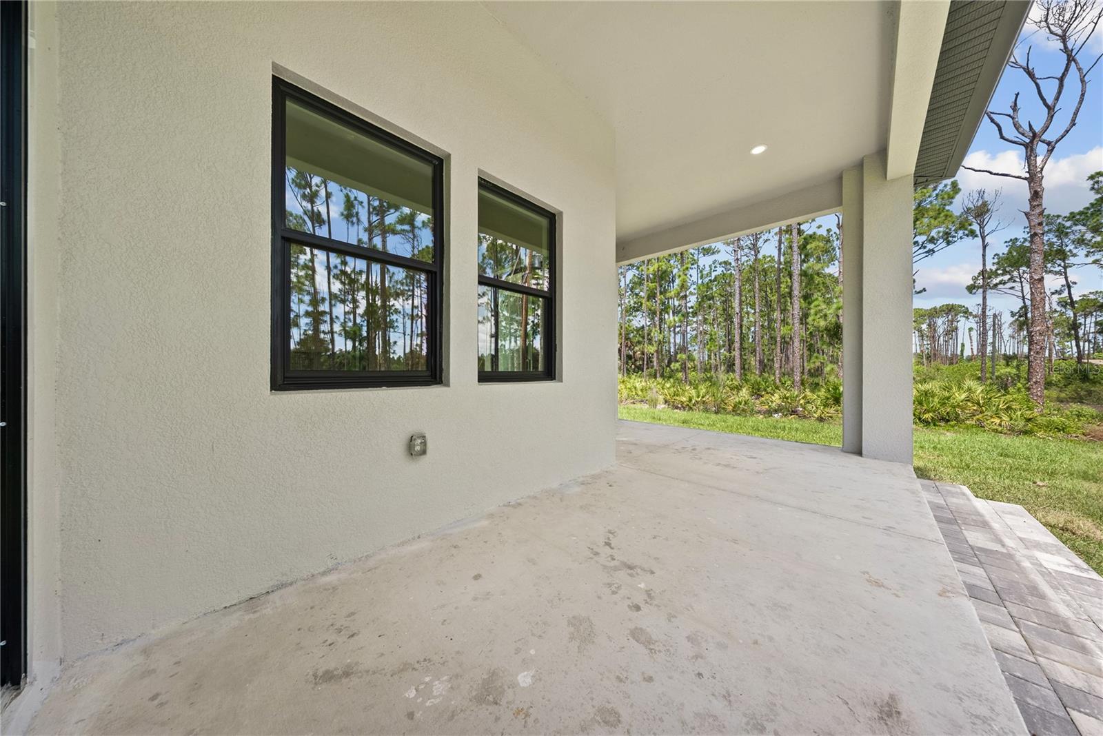 372 MATSON LN