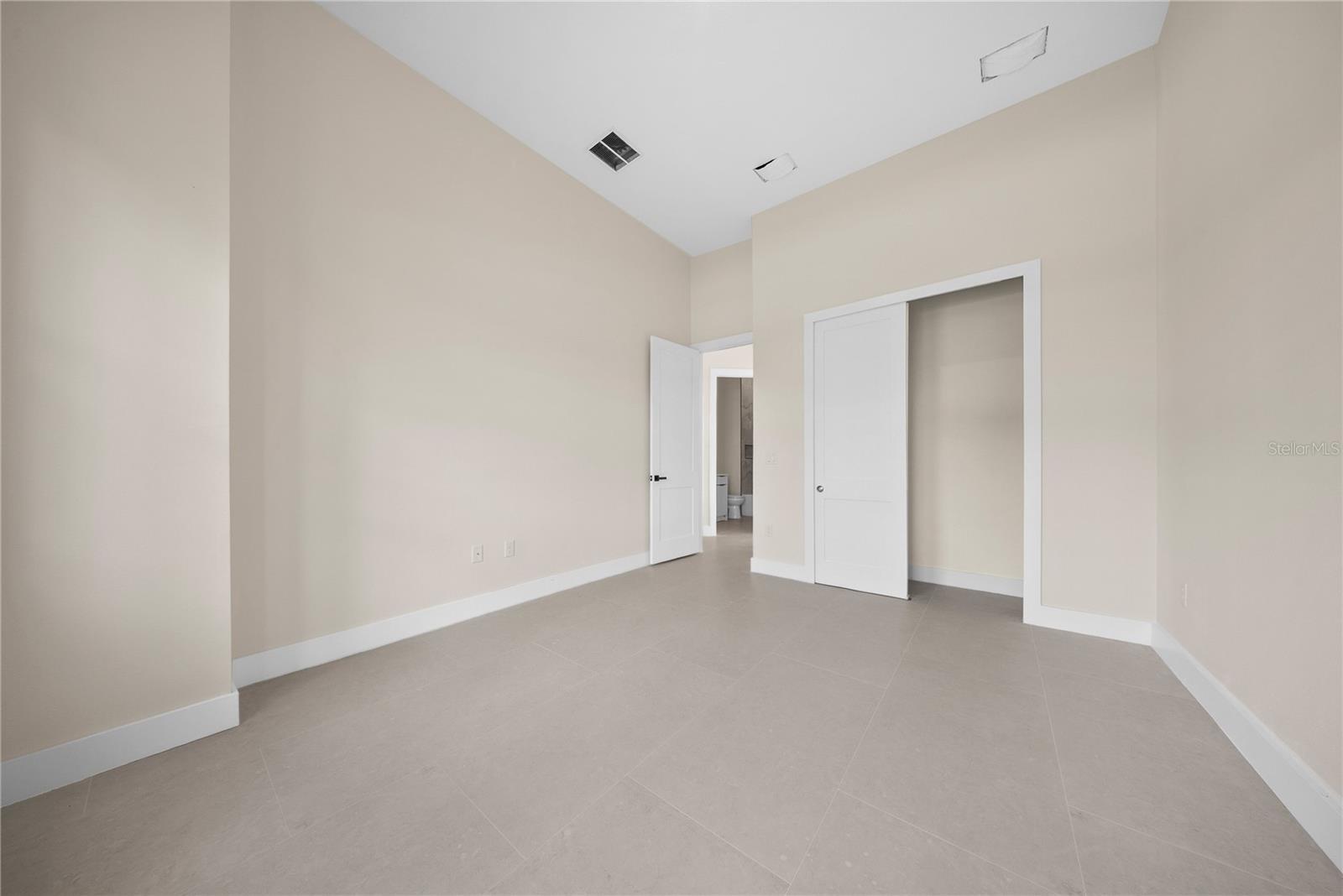 372 MATSON LN