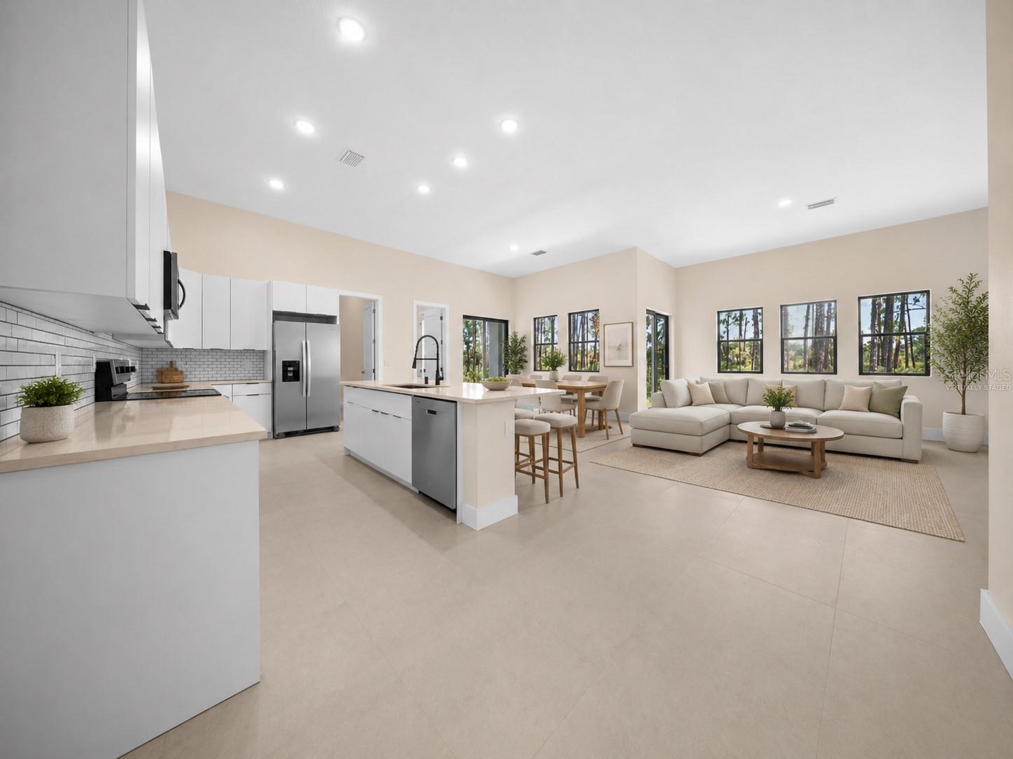 372 MATSON LN