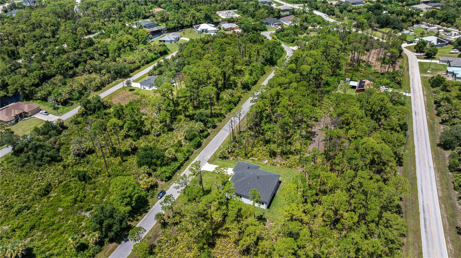 372 MATSON LN