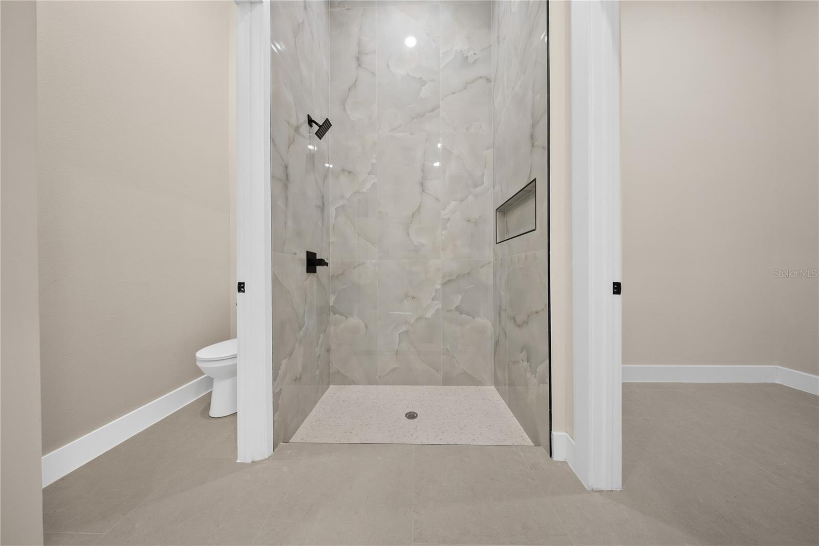 372 MATSON LN
