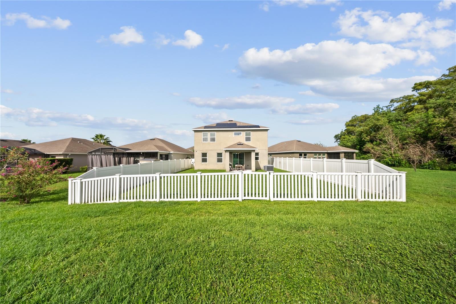 2553 EAGLE BAY BLVD