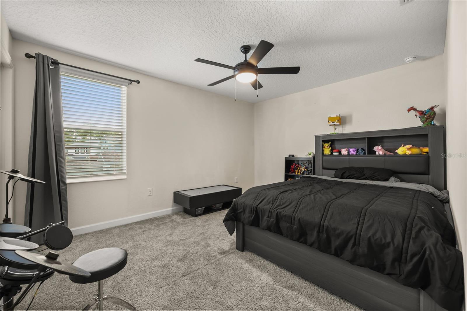 512 WESTCHESTER CT