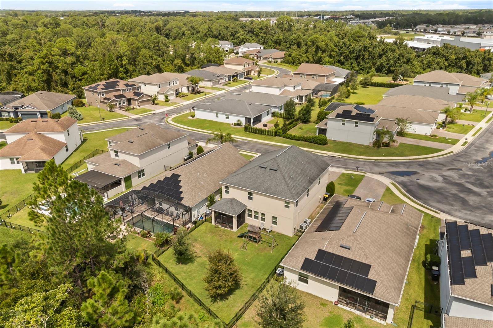 512 WESTCHESTER CT