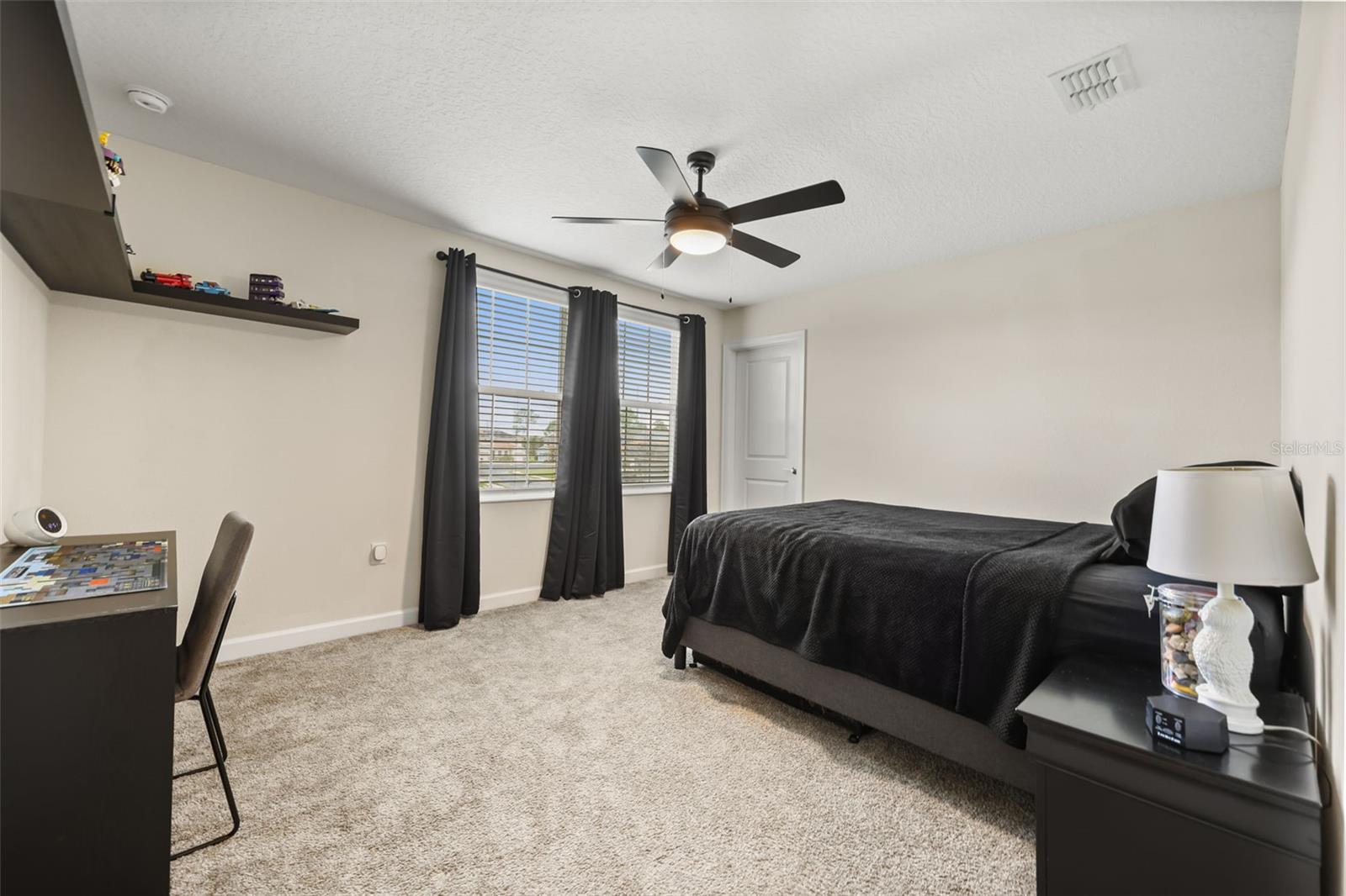 512 WESTCHESTER CT