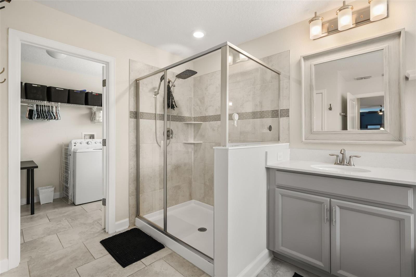 512 WESTCHESTER CT