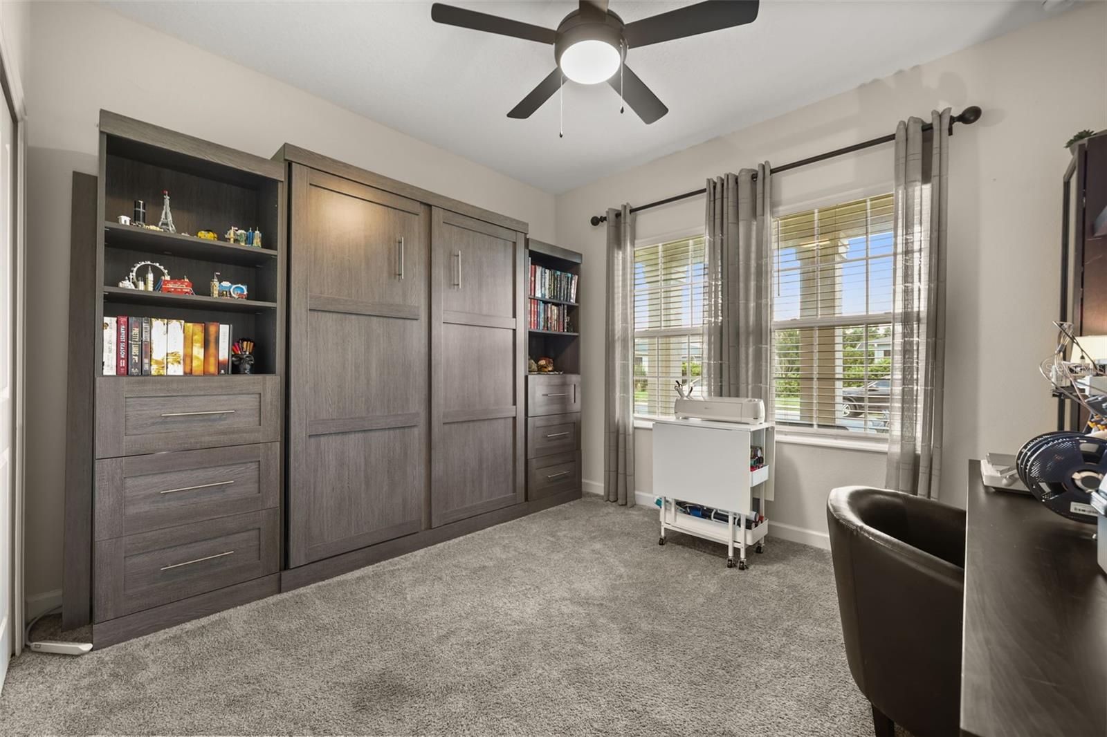 512 WESTCHESTER CT