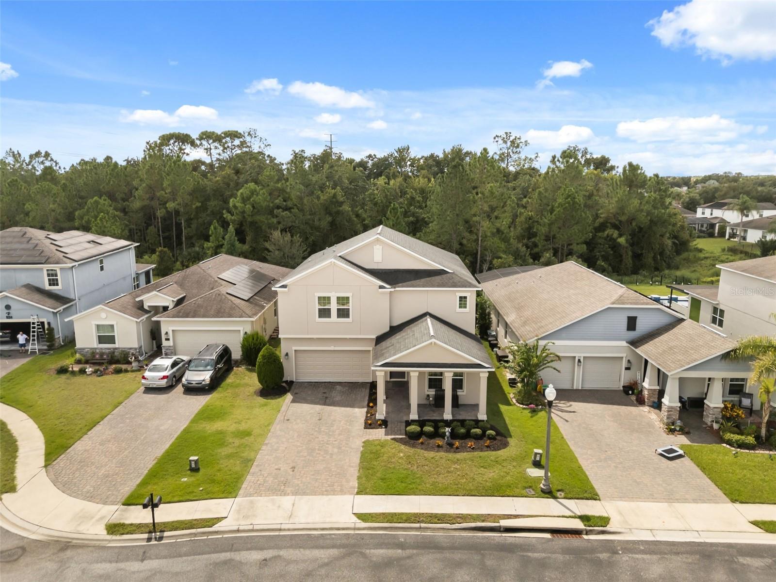 512 WESTCHESTER CT