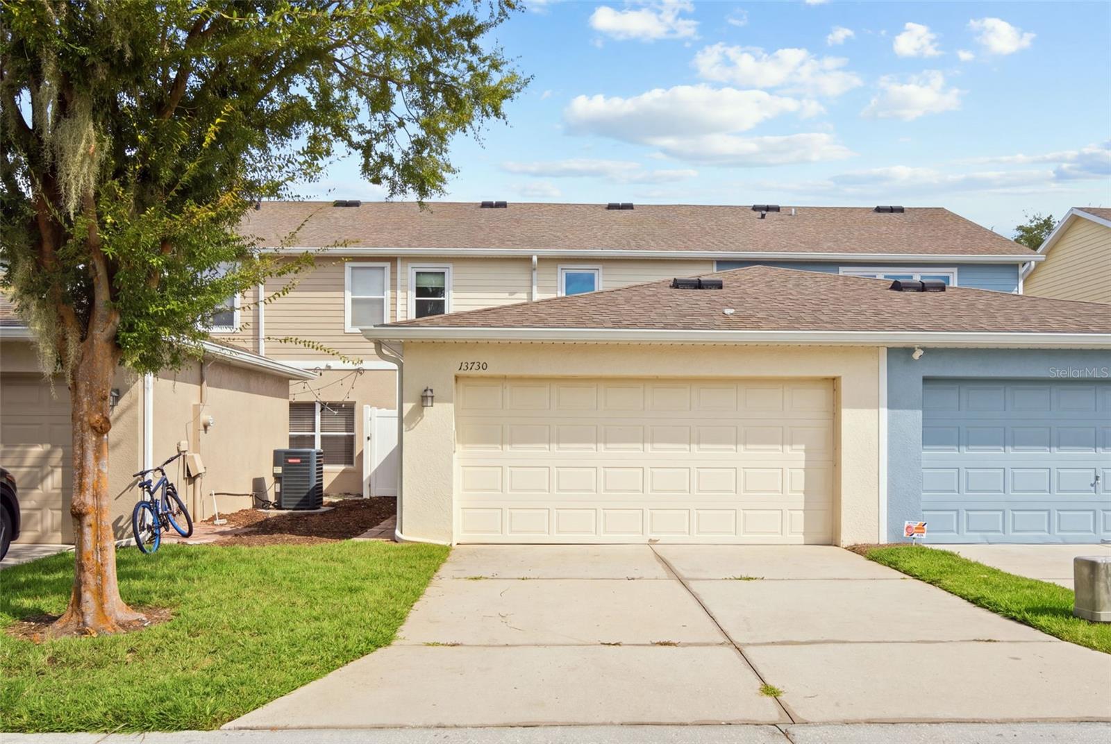 13730 LENSDALE LN