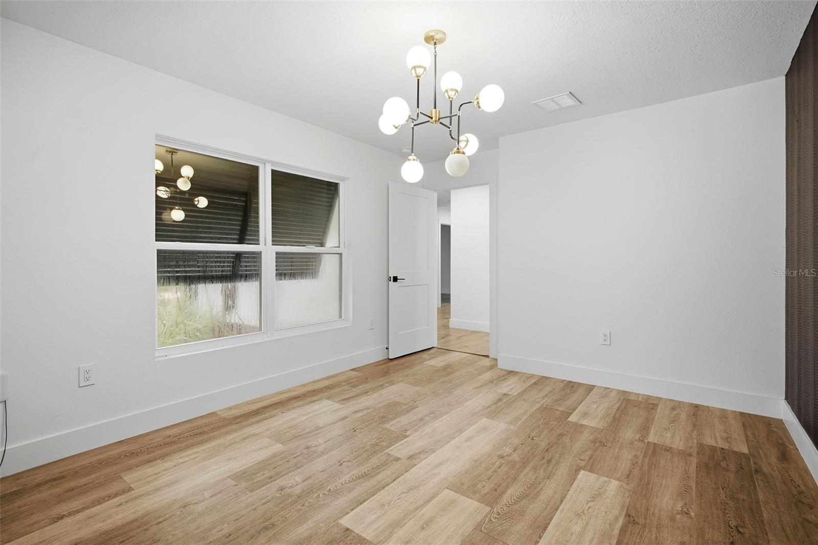 104 E 1ST AVE