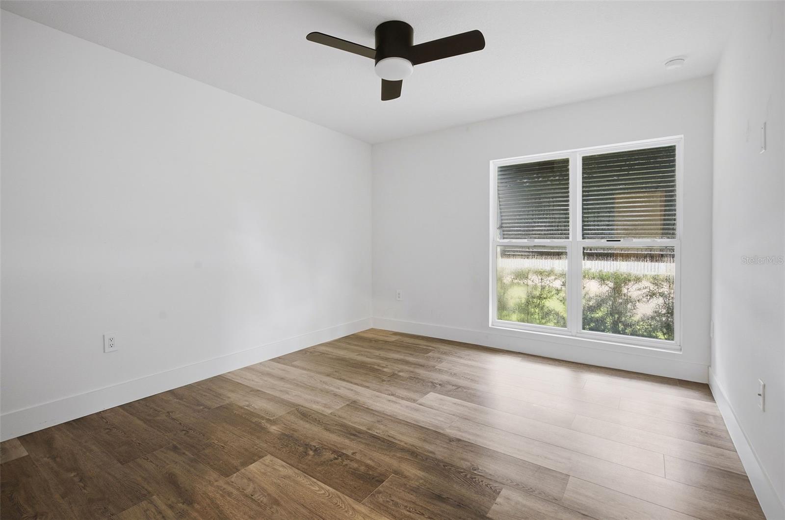 104 E 1ST AVE