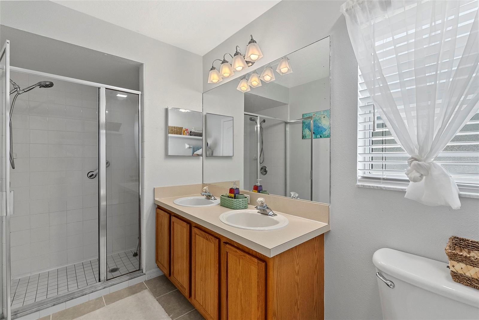 10828 CRESCENT RIDGE LOOP