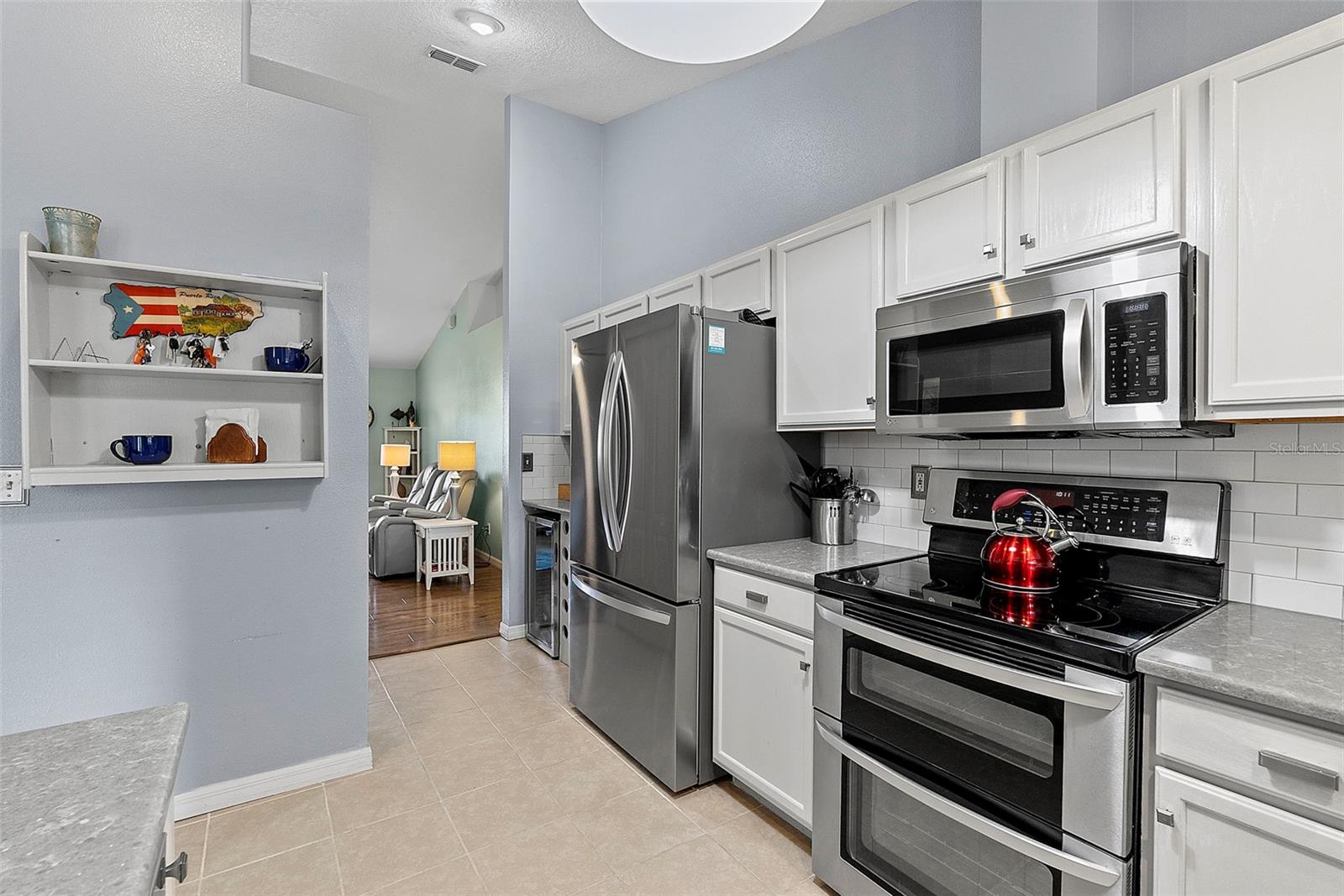 10828 CRESCENT RIDGE LOOP