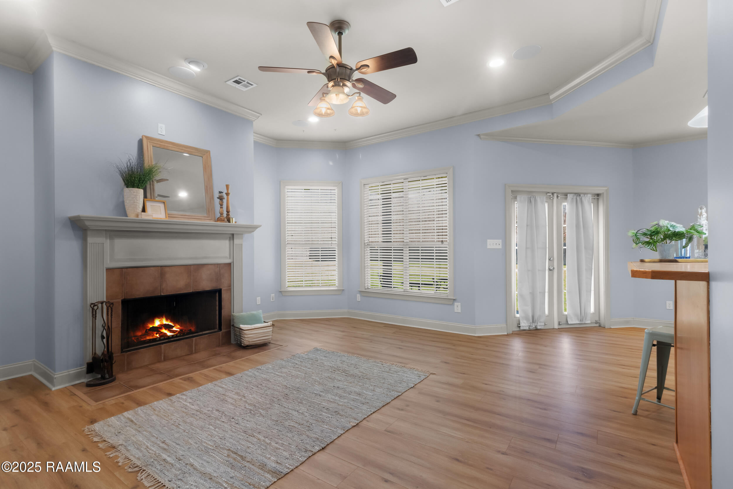 300 Bridgeport Lane