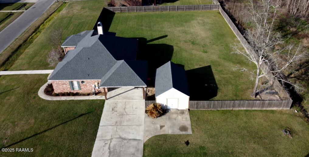 300 Bridgeport Lane