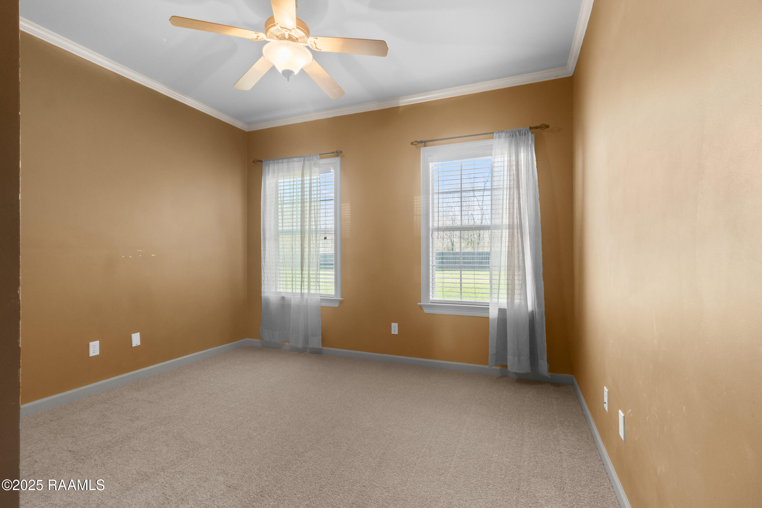 300 Bridgeport Lane