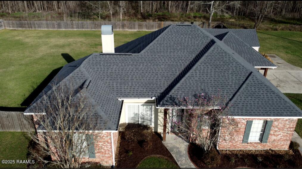 300 Bridgeport Lane