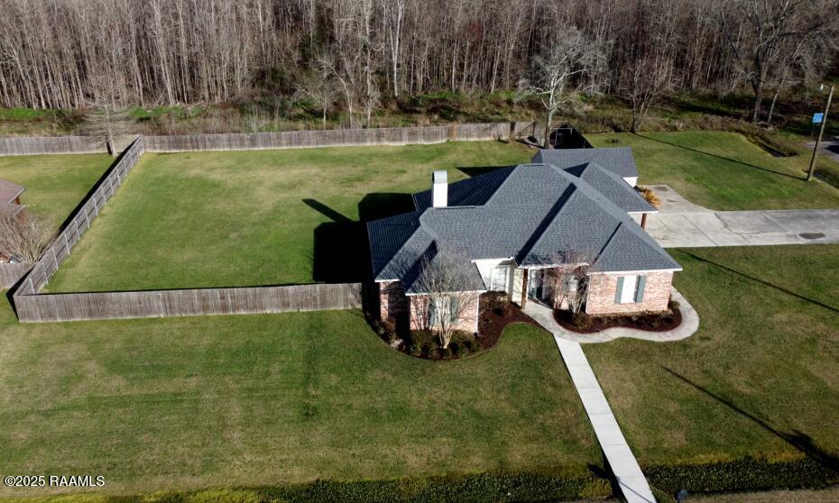 300 Bridgeport Lane