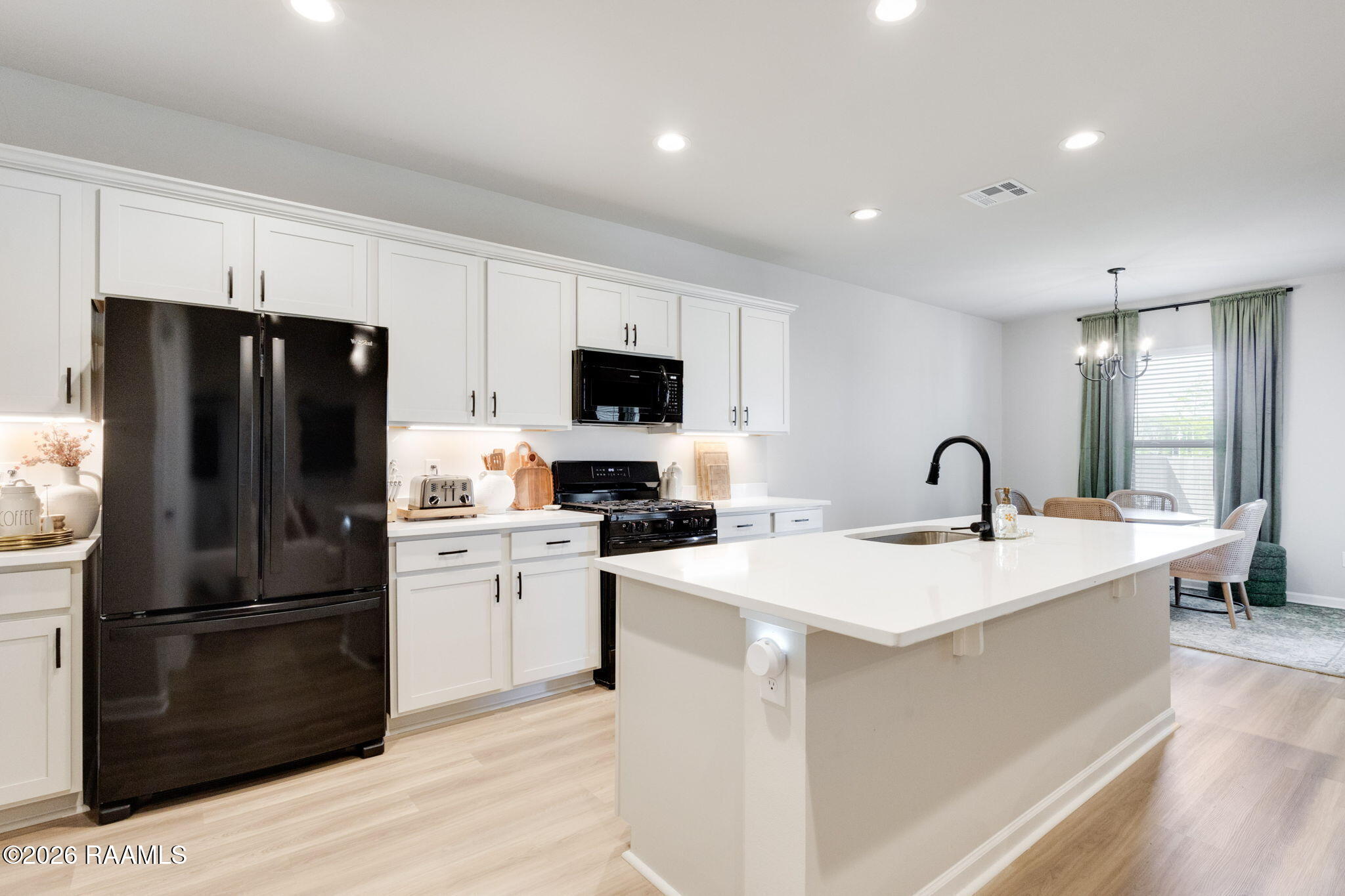 122 Segovia Way