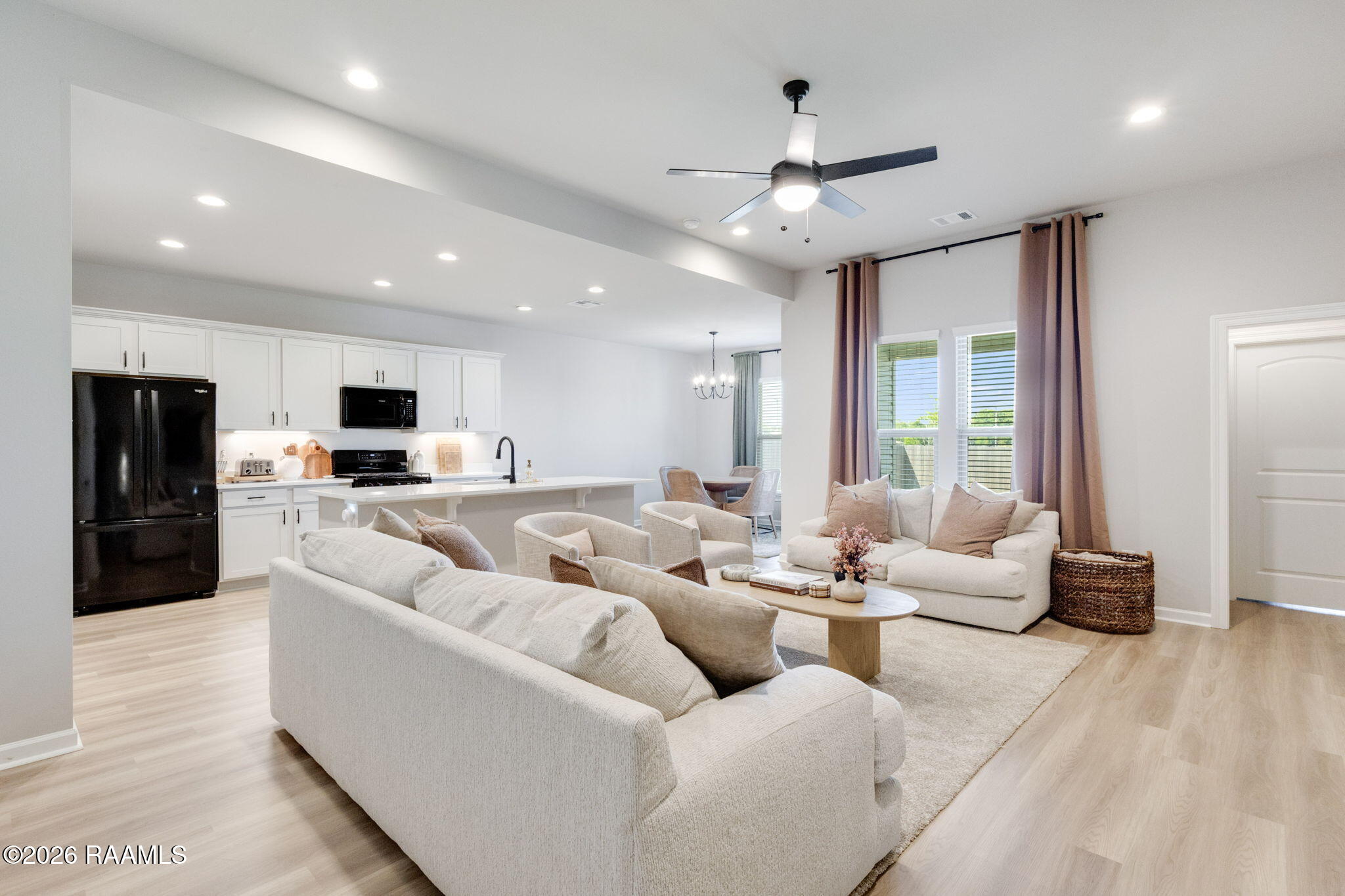122 Segovia Way