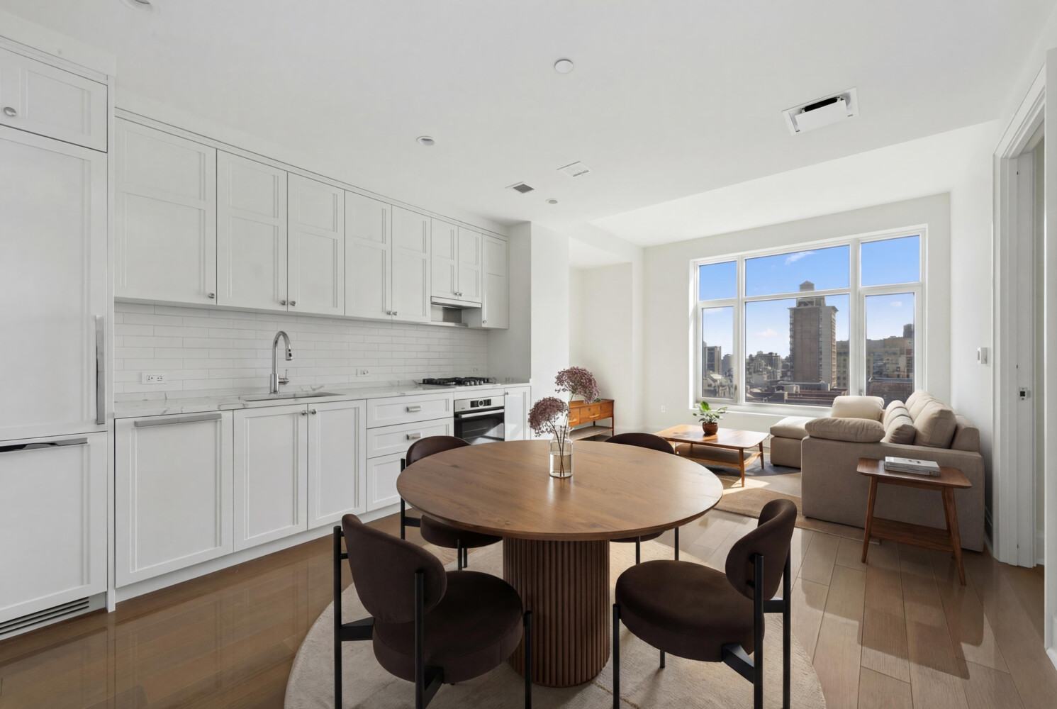 100 CLAREMONT Avenue 10D