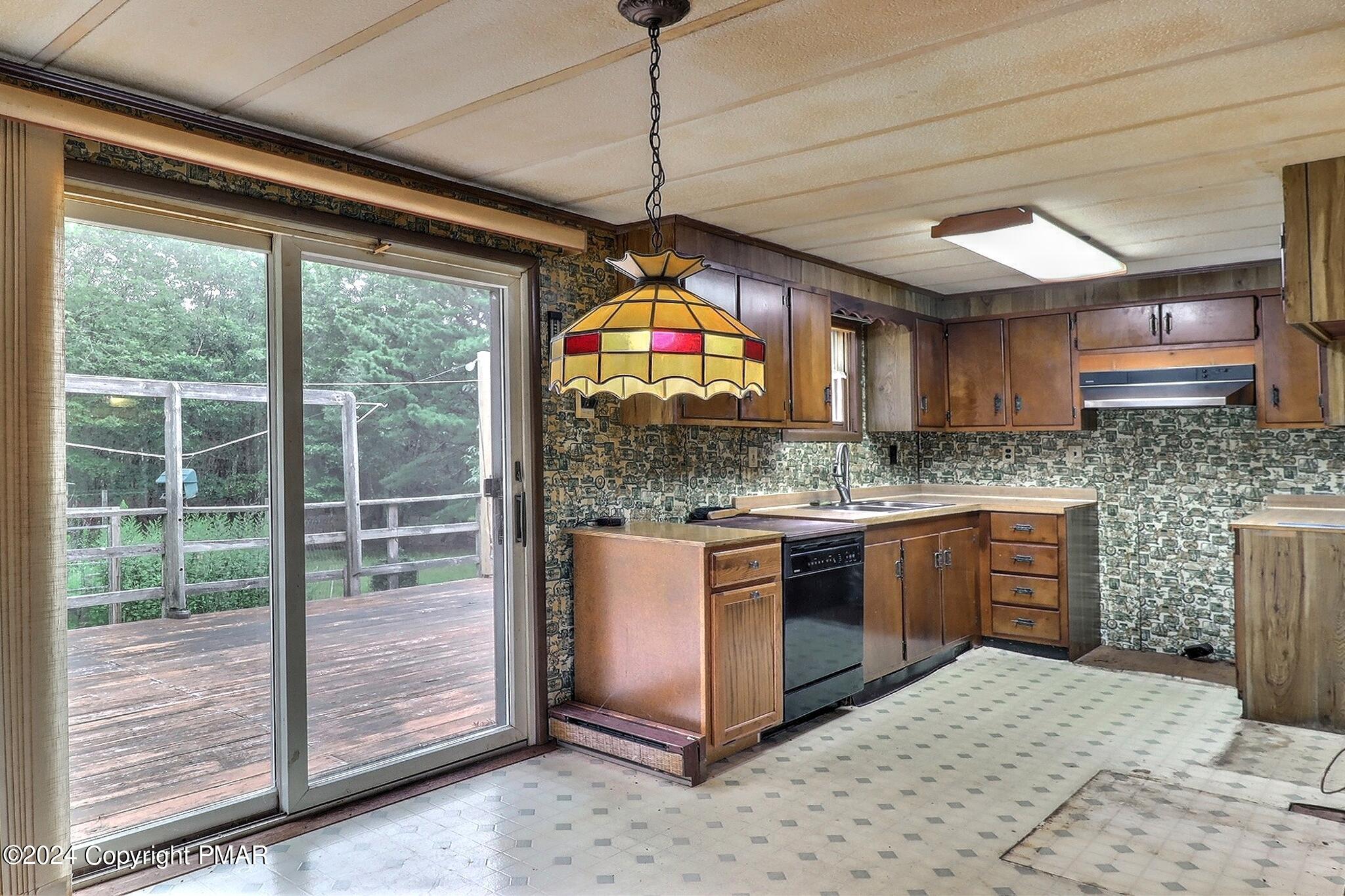 32 Clearbrook Drive